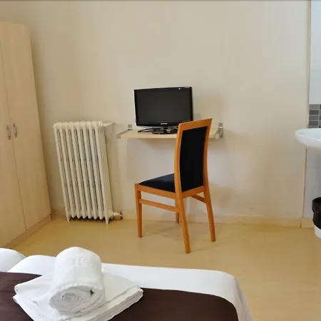Hostal Falfes-2